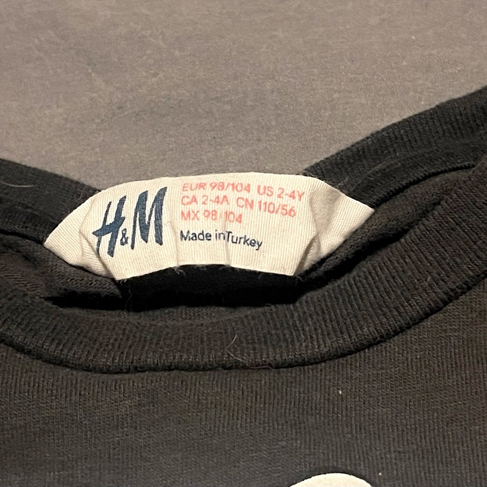 H&M Toddler Skull Skeleton Long Sleeve Tees - Sz 2-4Y - Gray Black - Picture 3 of 5